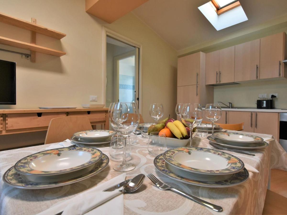 Apartment Duomo Mansarda By Interhome Iseo Exterior foto