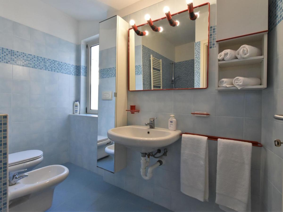 Apartment Duomo Mansarda By Interhome Iseo Exterior foto